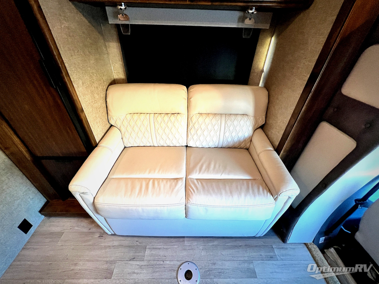 2018 Tiffin Wayfarer 24TW Photo 14