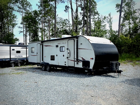 Used 2017 Forest River Cherokee Grey Wolf 27RR Featured Photo