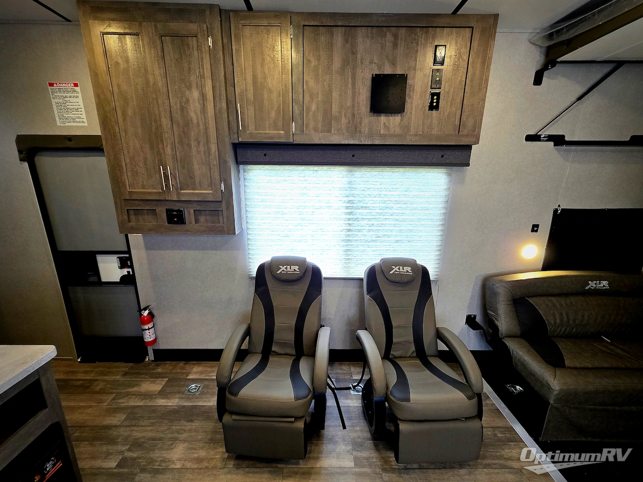 2022 Forest River XLR Boost 32RZR14 Photo 10