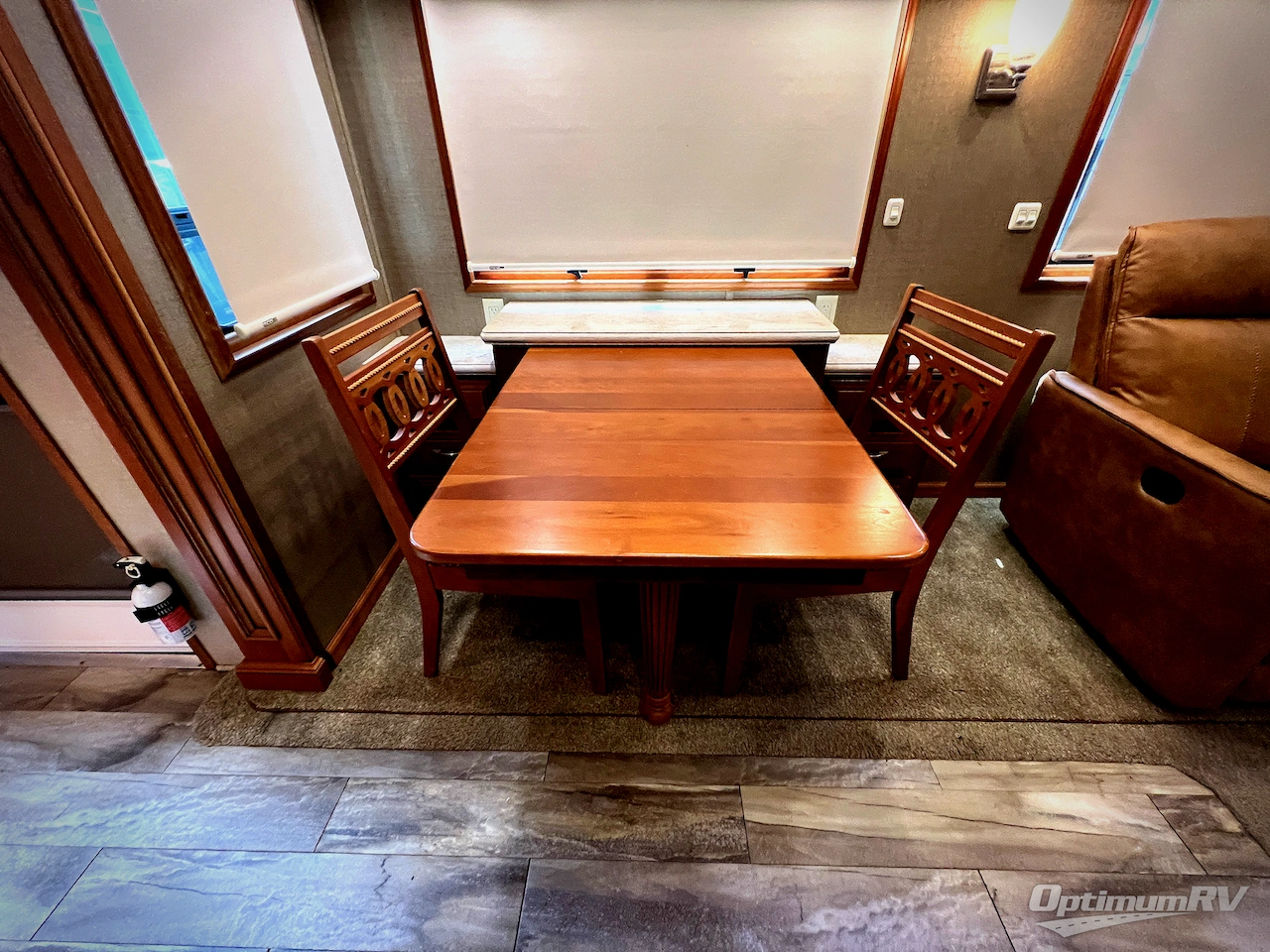 2016 DRV Luxury Suites Mobile Suites 36RSSB3 Photo 5