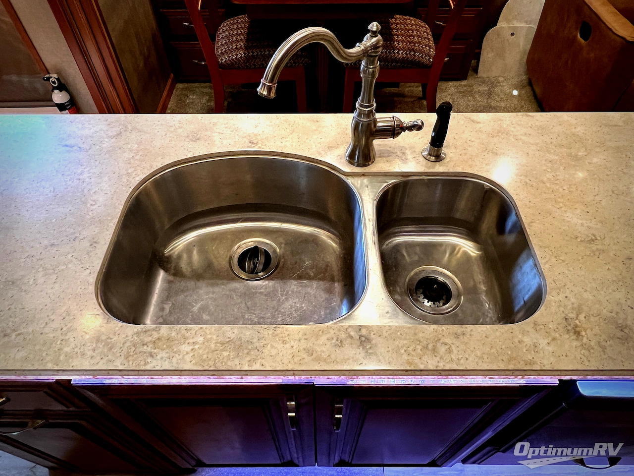 2016 DRV Luxury Suites Mobile Suites 36RSSB3 Photo 17