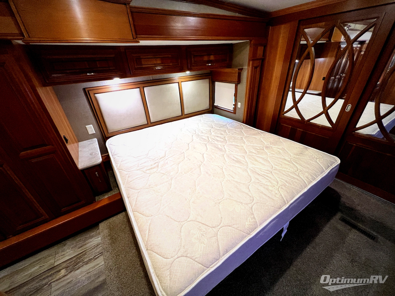 2016 DRV Luxury Suites Mobile Suites 36RSSB3 Photo 27