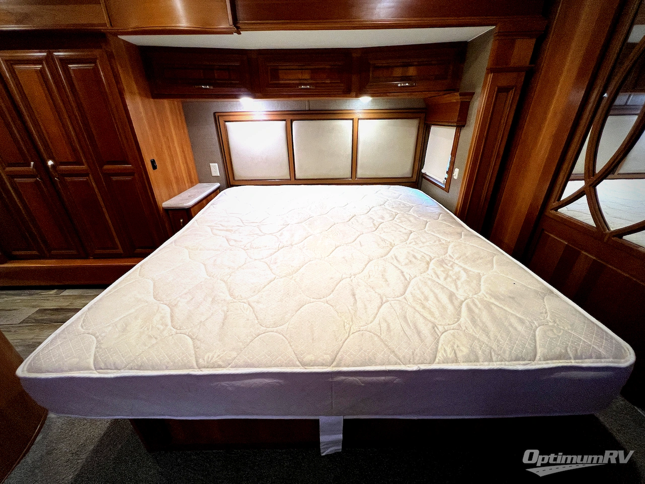 2016 DRV Luxury Suites Mobile Suites 36RSSB3 Photo 28