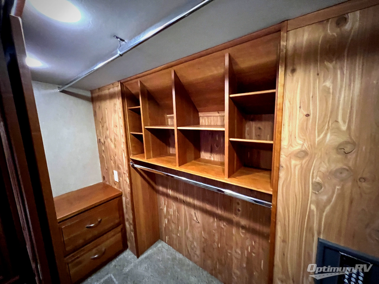 2016 DRV Luxury Suites Mobile Suites 36RSSB3 Photo 32