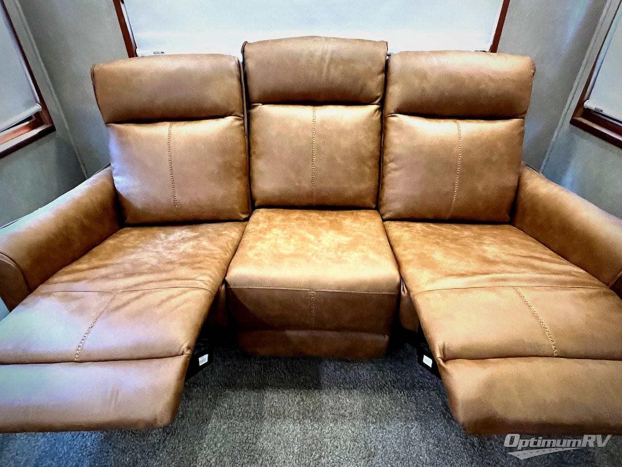 2016 DRV Luxury Suites Mobile Suites 36RSSB3 Photo 42
