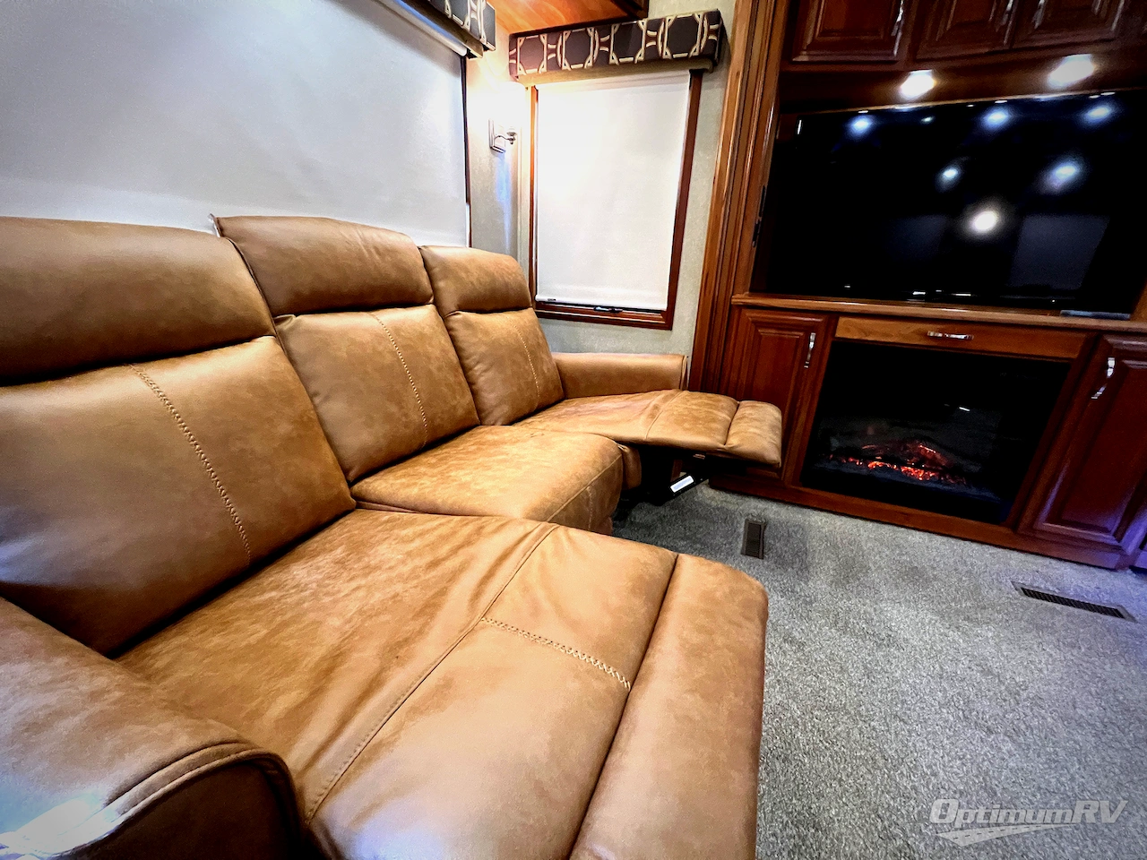 2016 DRV Luxury Suites Mobile Suites 36RSSB3 Photo 43