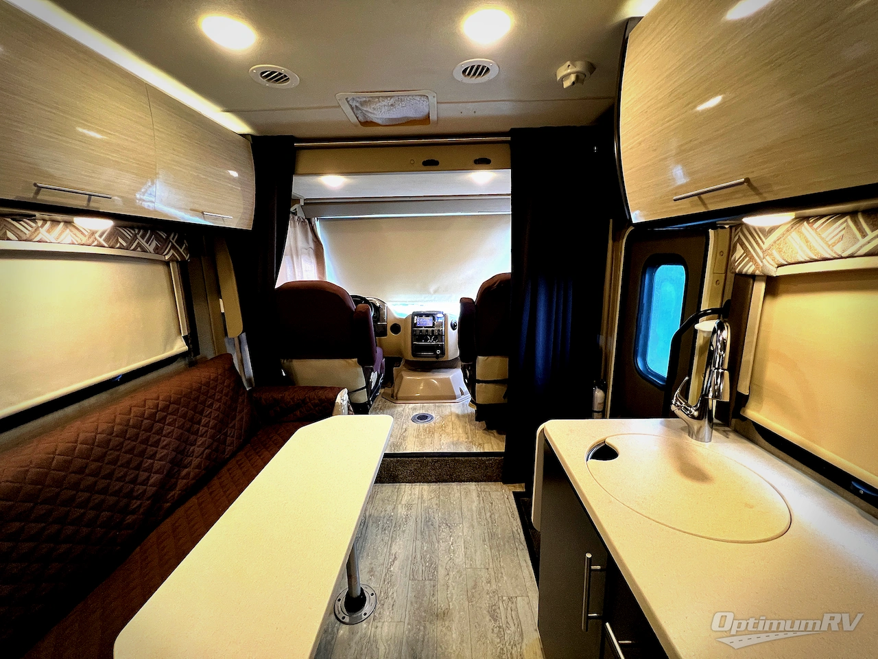 2018 Thor Axis 25.2 Photo 5