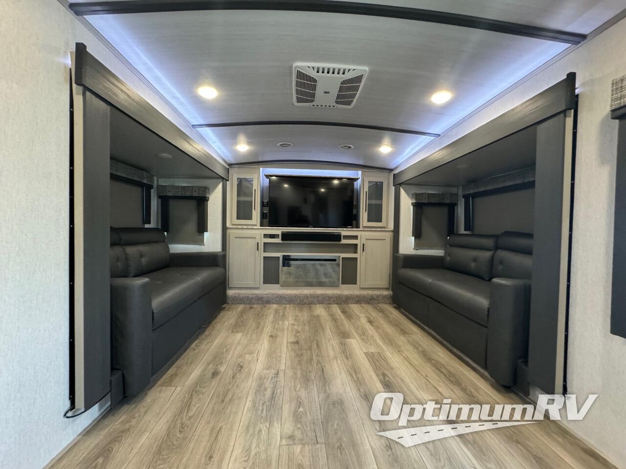 2023 Forest River Wildwood Heritage Glen Elite Series 36FL Photo 8