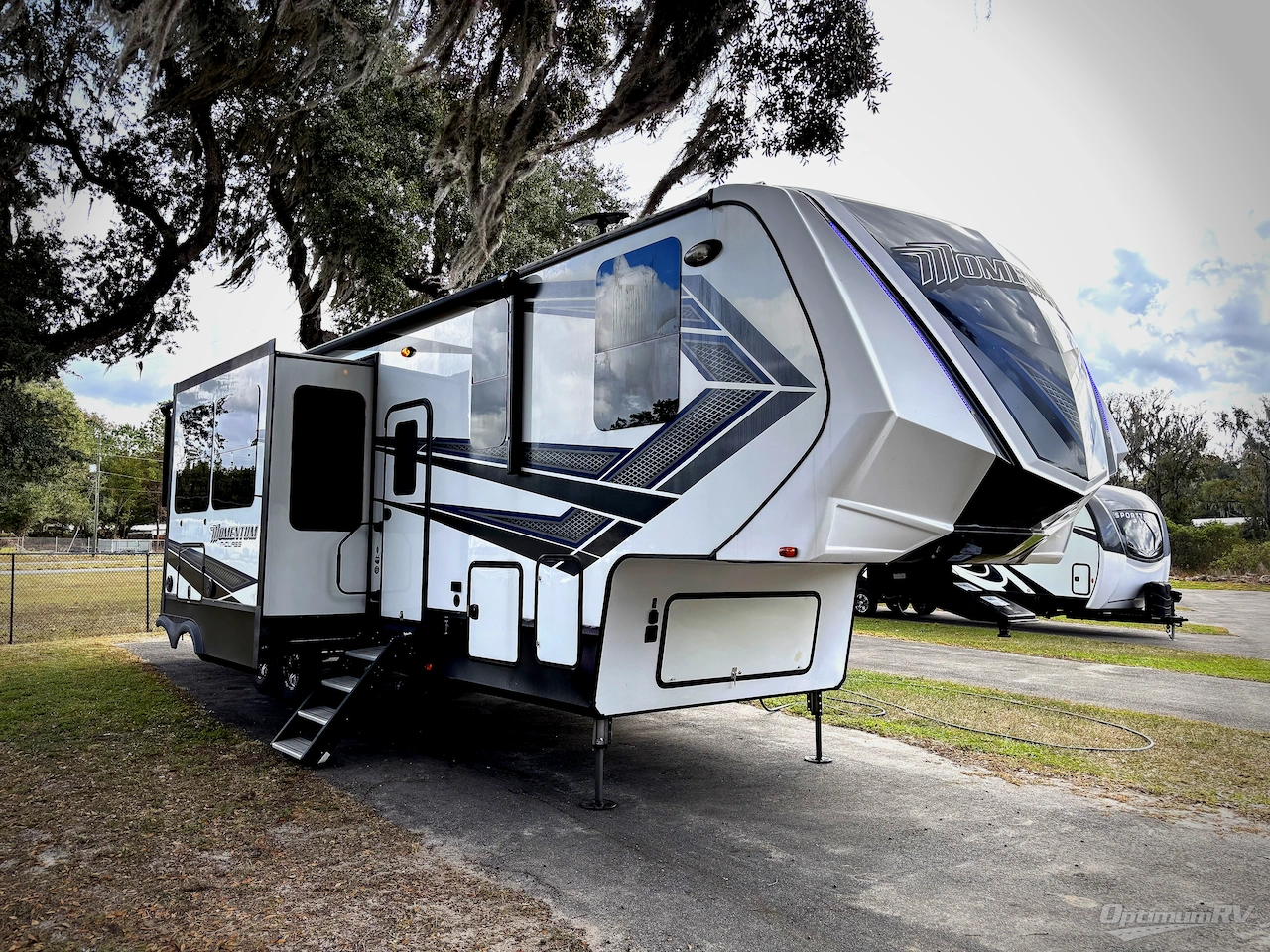 2019 Grand Design Momentum M-Class 351M Photo 1