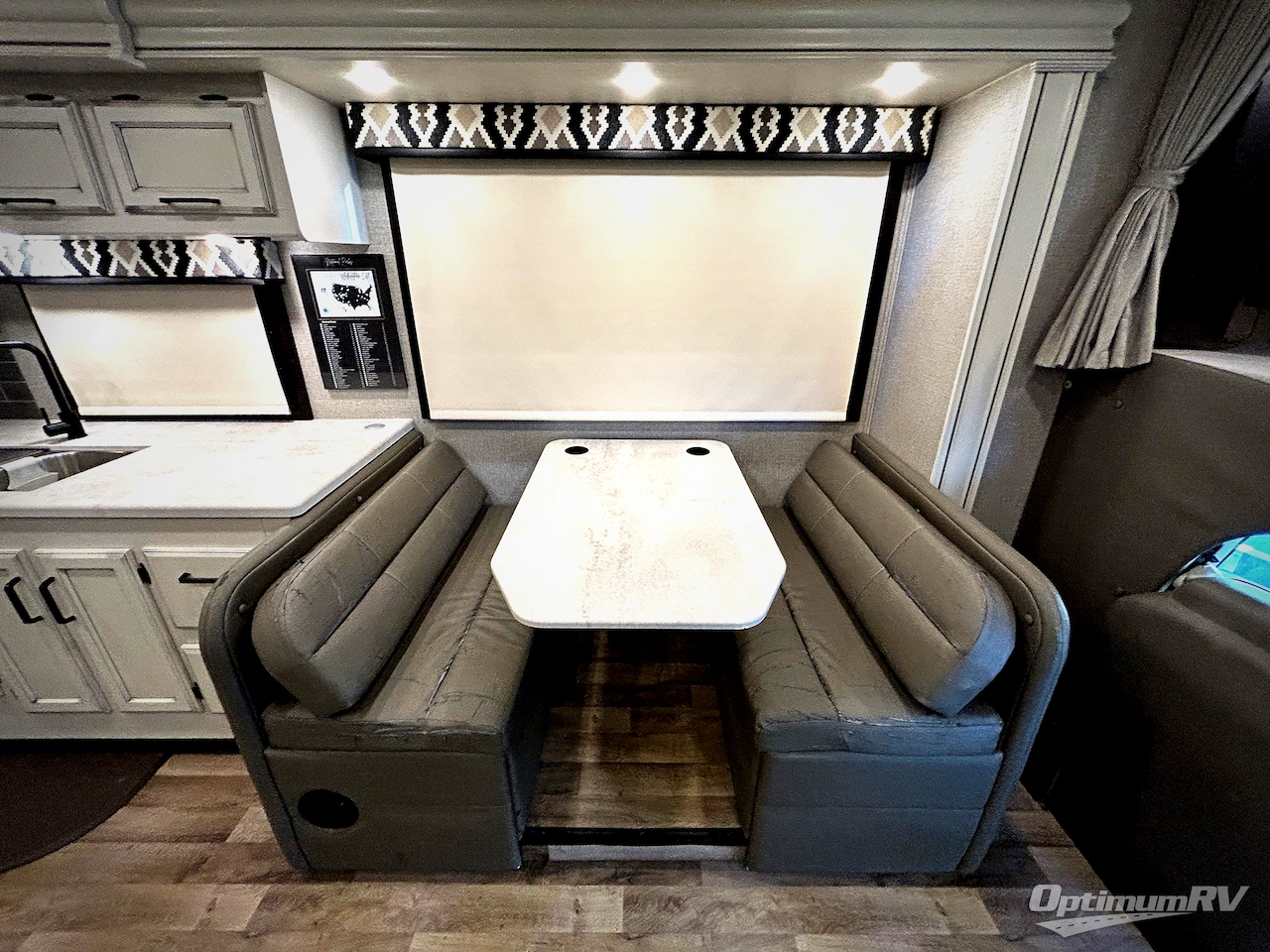 2020 Jayco Greyhawk Prestige 30XP Photo 14