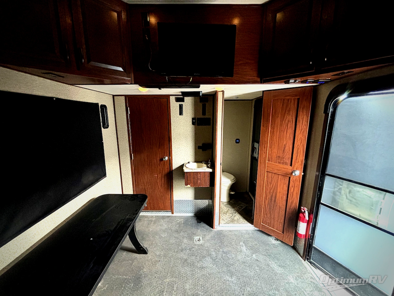 2016 Forest River Vengeance Touring Edition 40D12 Photo 15