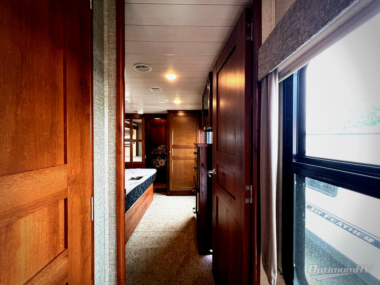 2017 Heartland Bighorn 3010RE Photo 22