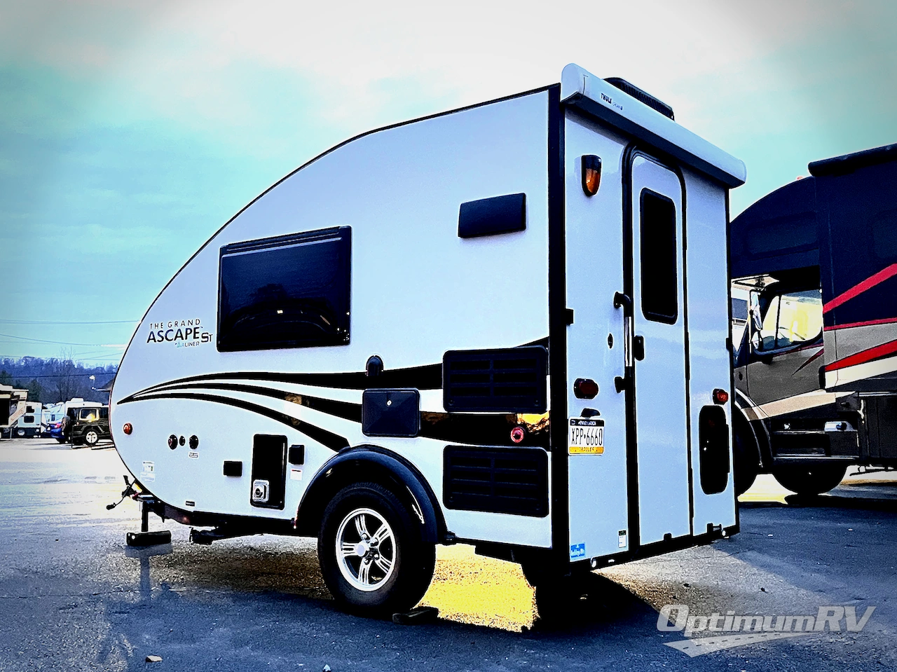 2024 ALiner Ascape Grand Ascape ST Photo 3