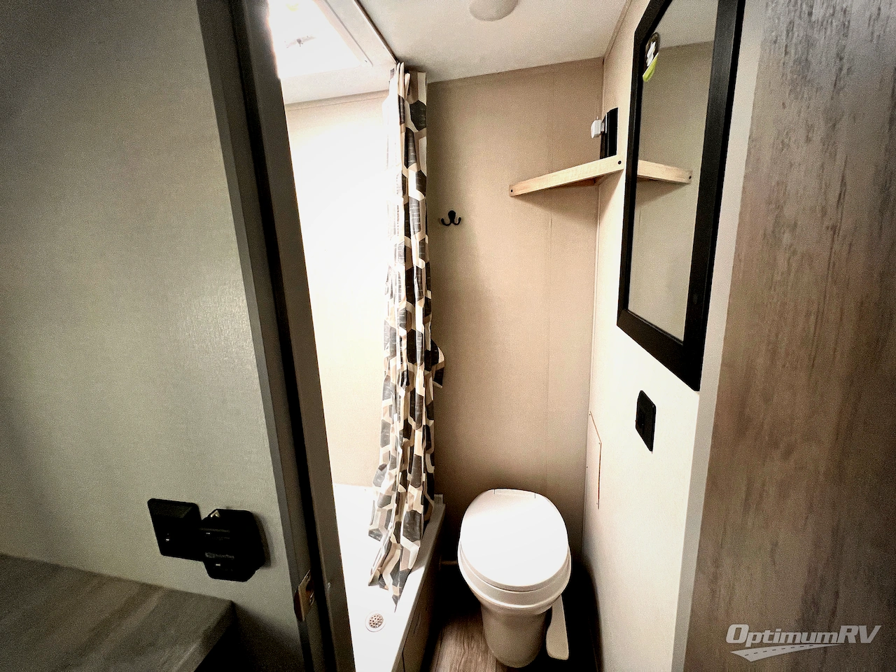2024 Coachmen Catalina Summit Series 7 164BHX Photo 15