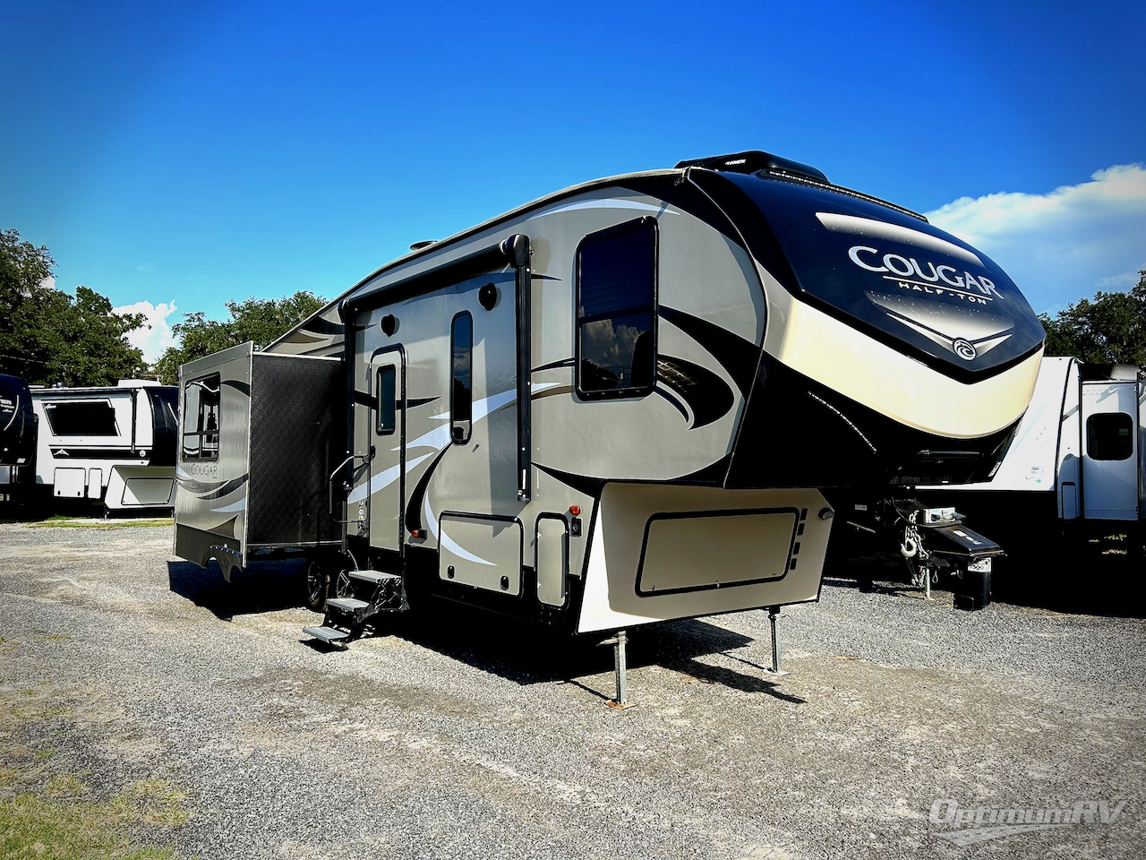 2018 Keystone Cougar Half-Ton Series 28SGS Photo 1