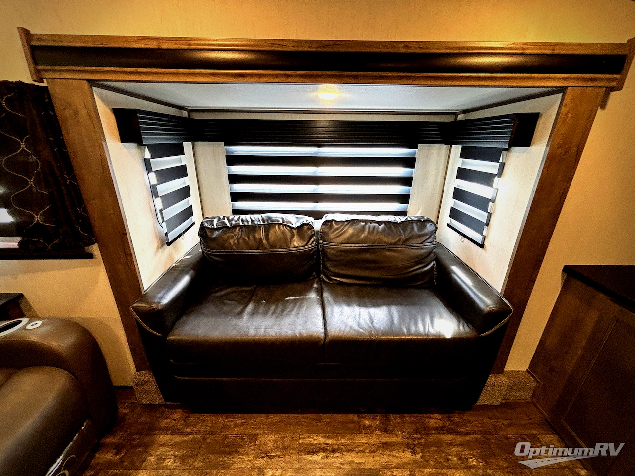 2022 Forest River Sabre 37FLH Photo 11