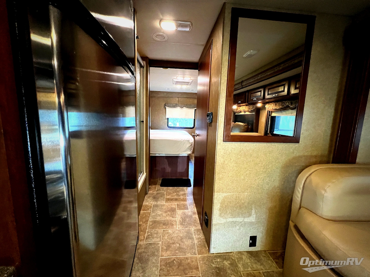 2015 Thor Four Winds Super C 35SK Photo 15