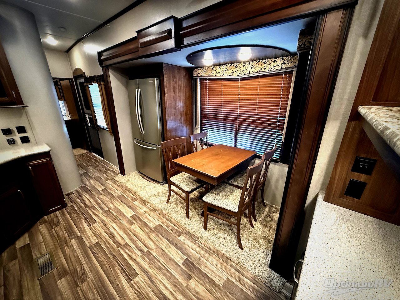 2016 Keystone Montana High Country 375FL Photo 13