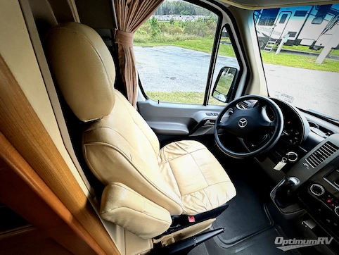 2012 Pleasure-Way Plateau RB RV Photo 2