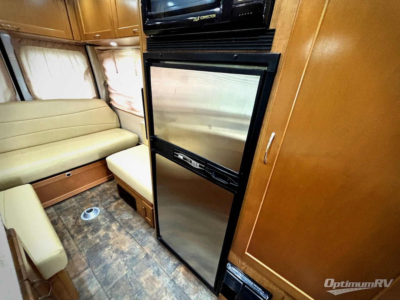 2012 Pleasure-Way Plateau RB Photo 13