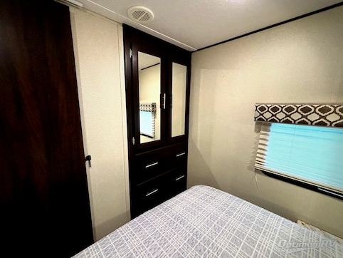 2018 Prime Time LaCrosse 3211RK RV Photo 3