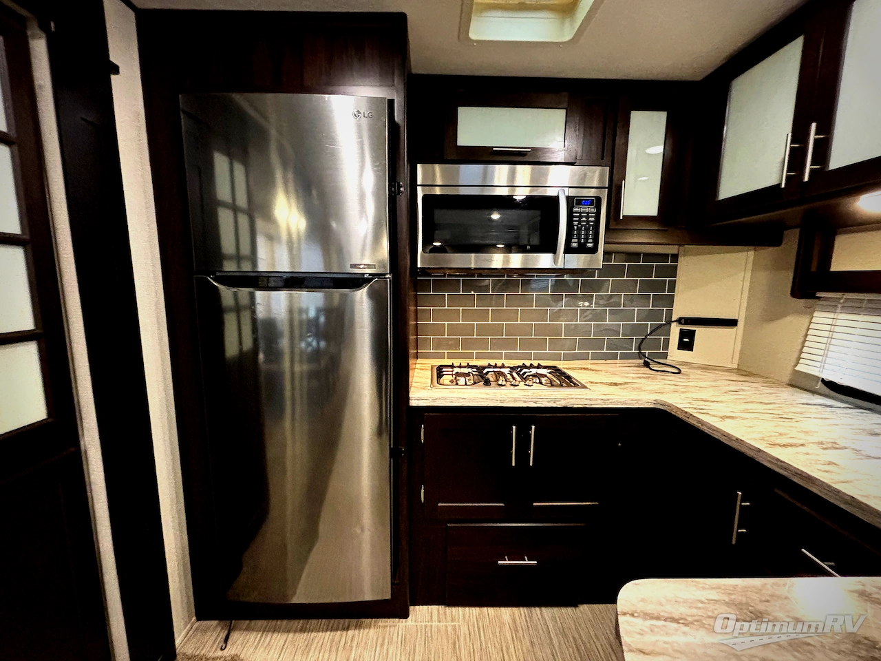 2018 Prime Time LaCrosse 3211RK Photo 17