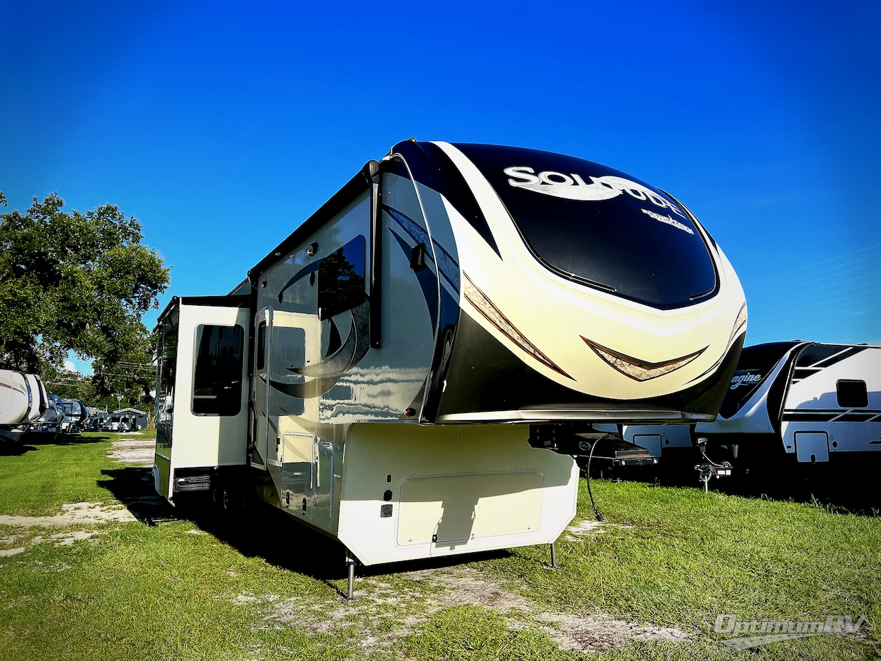 2018 Grand Design Solitude 375RES Photo 1