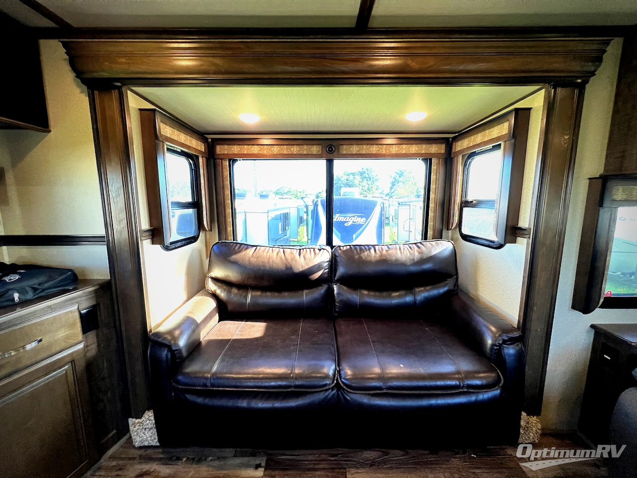 2018 Grand Design Solitude 375RES Photo 10