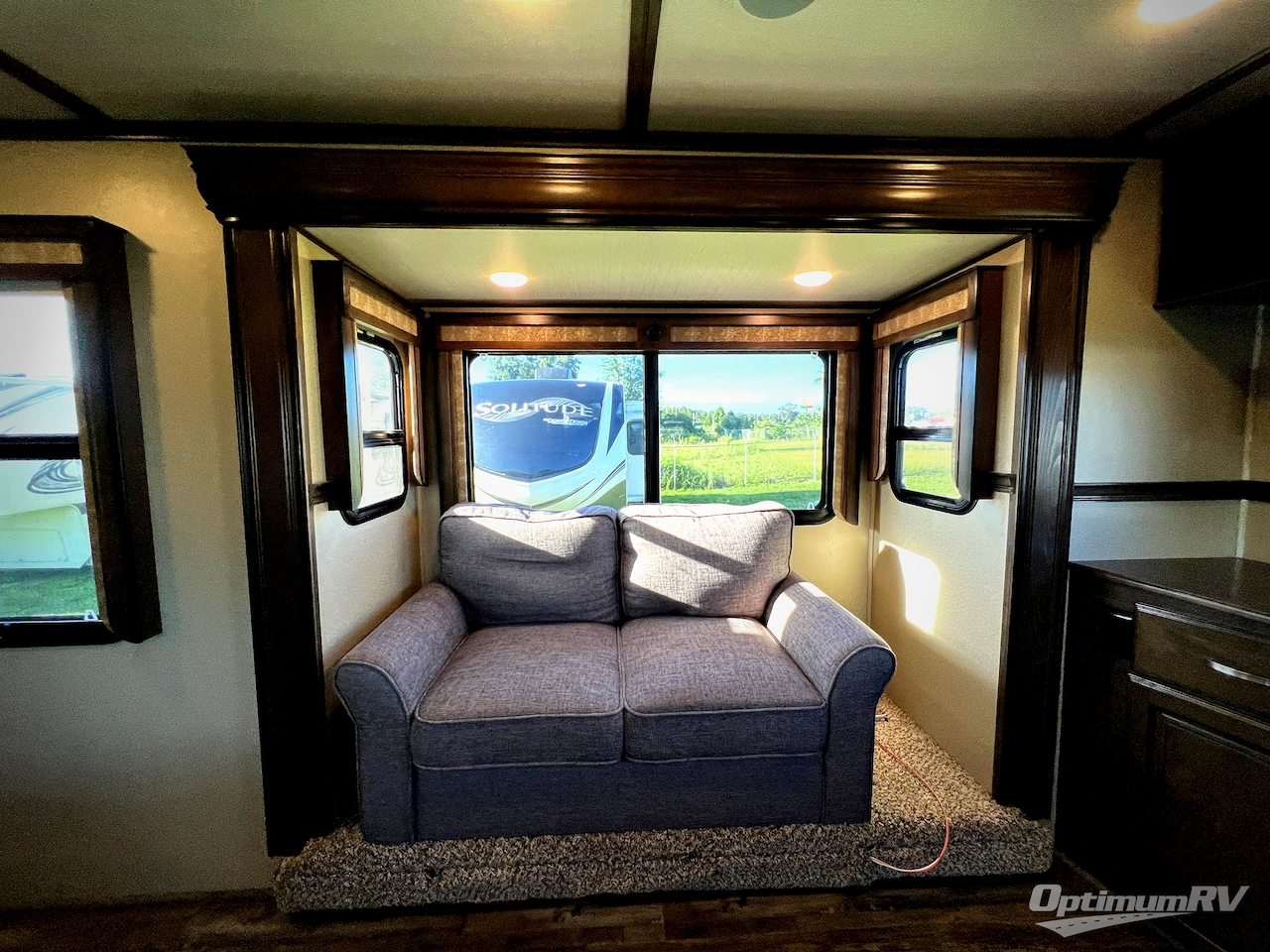 2018 Grand Design Solitude 375RES Photo 11