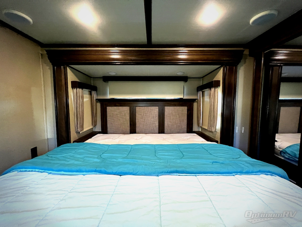 2018 Grand Design Solitude 375RES Photo 21