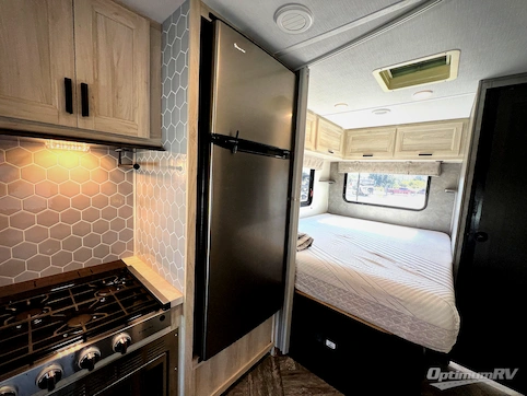 2022 Forest River Sunseeker LE 2350SLE Ford RV Photo 4