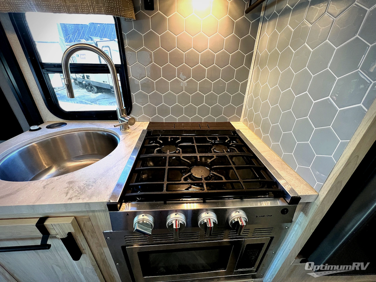 2022 Forest River Sunseeker LE 2350SLE Ford Photo 11