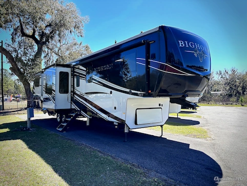 Used 2019 Heartland Bighorn 3980RRD Featured Photo