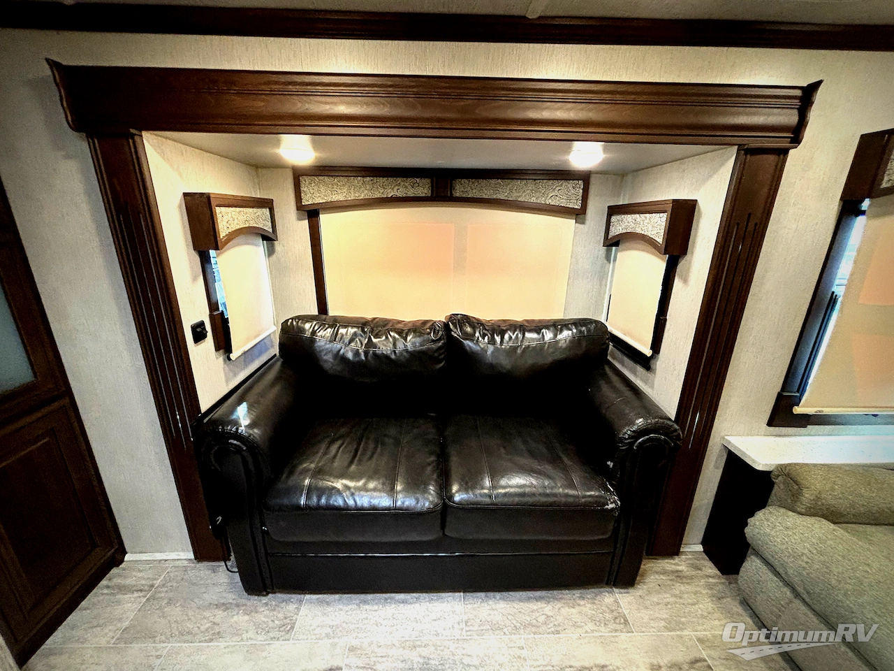 2019 Heartland Bighorn 3980RRD Photo 21