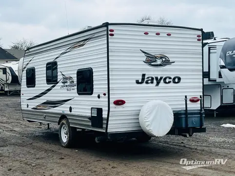 2020 Jayco Jay Flight SLX 7 174BH RV Photo 3