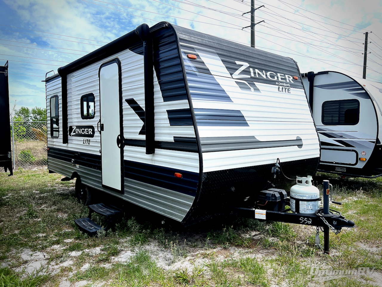 2022 CrossRoads Zinger Lite ZR18RD Photo 1