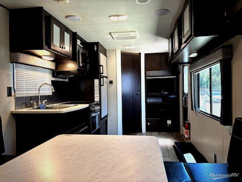 2020 Heartland Pioneer RG28 RV Photo 2