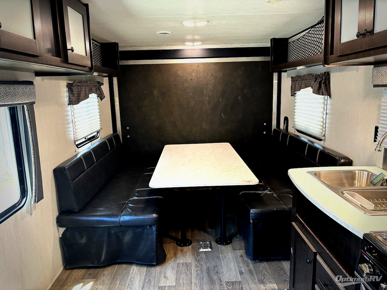 2020 Heartland Pioneer RG28 Photo 6