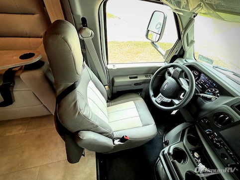 2027 Forest River Sunseeker 3010DS RV Photo 2