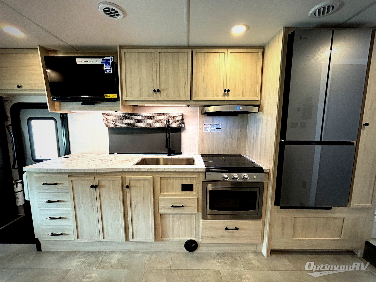 2027 Forest River Sunseeker 3010DS Photo 6