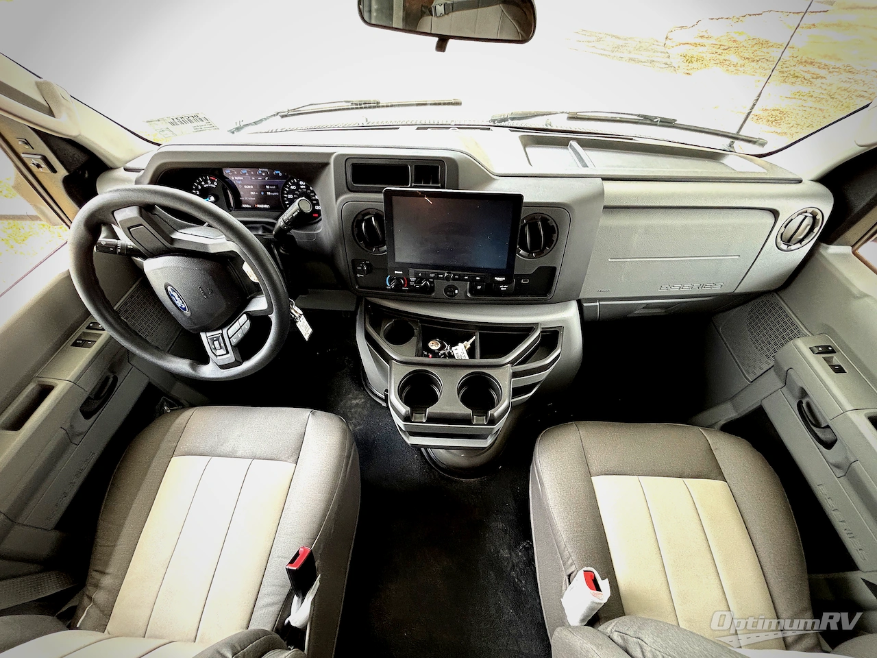 2027 Forest River Sunseeker 3010DS Photo 8