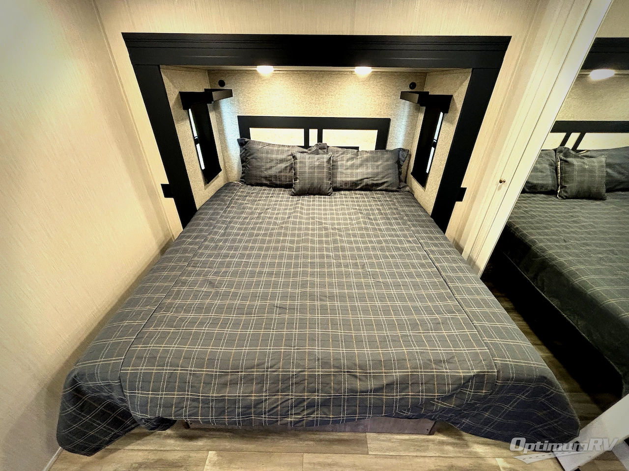 2024 Forest River Cedar Creek Experience 3125RD Photo 8