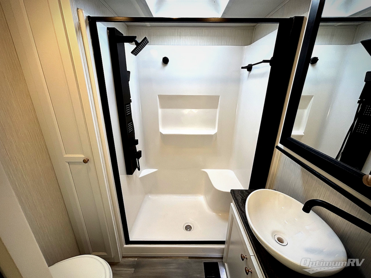 2024 Forest River Cedar Creek Experience 3125RD Photo 12