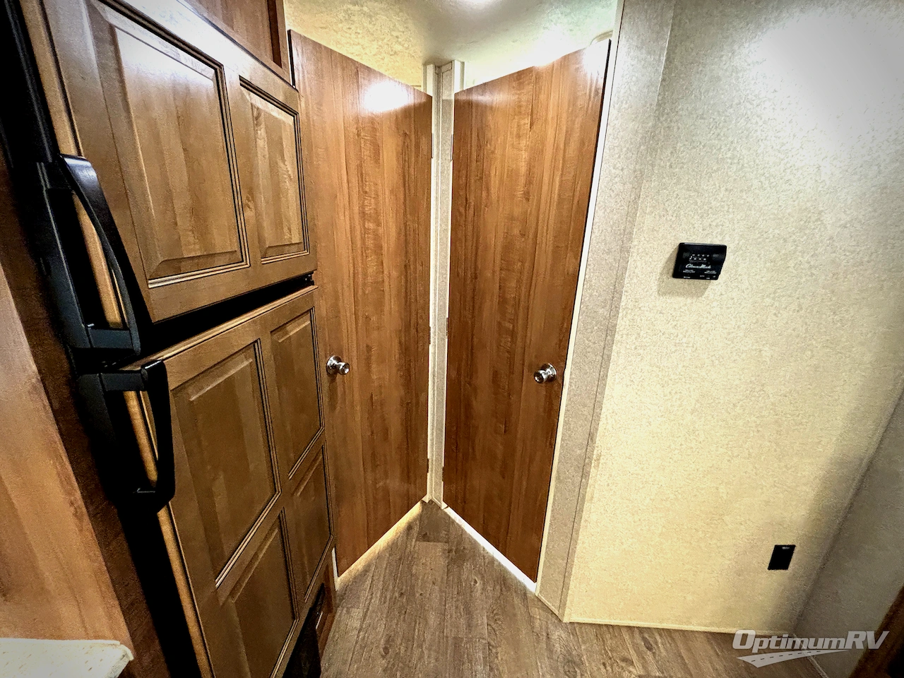 2018 Forest River Rockwood Roo 23SW Photo 11