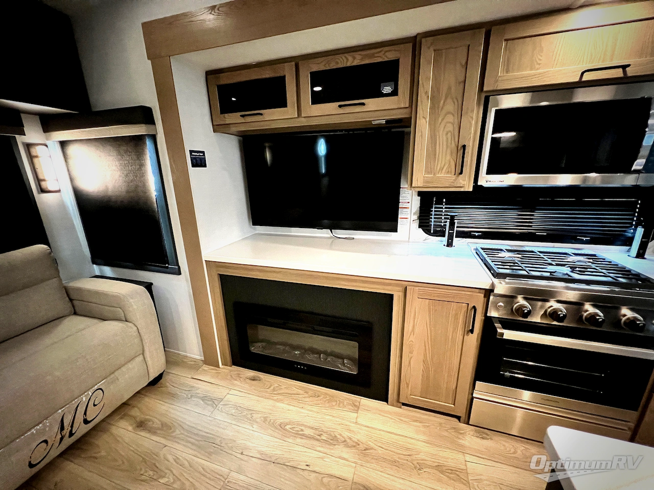 2026 Forest River Flagstaff Classic F361RLS Photo 7