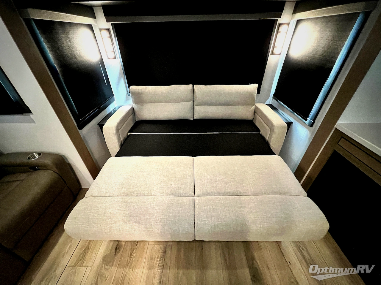 2026 Forest River Flagstaff Classic 401CFB Photo 16