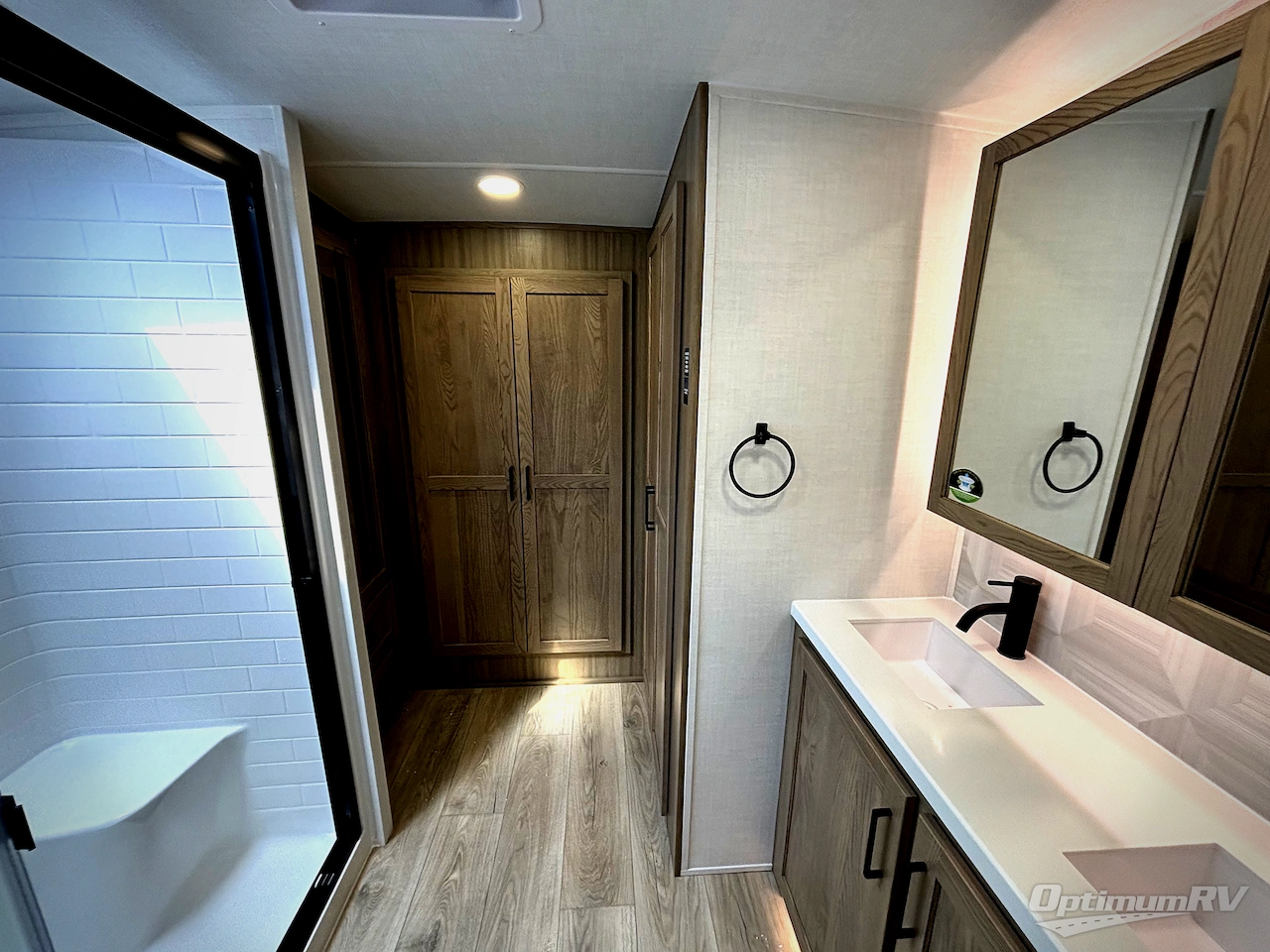 2026 Forest River Flagstaff Classic 401CFB Photo 8