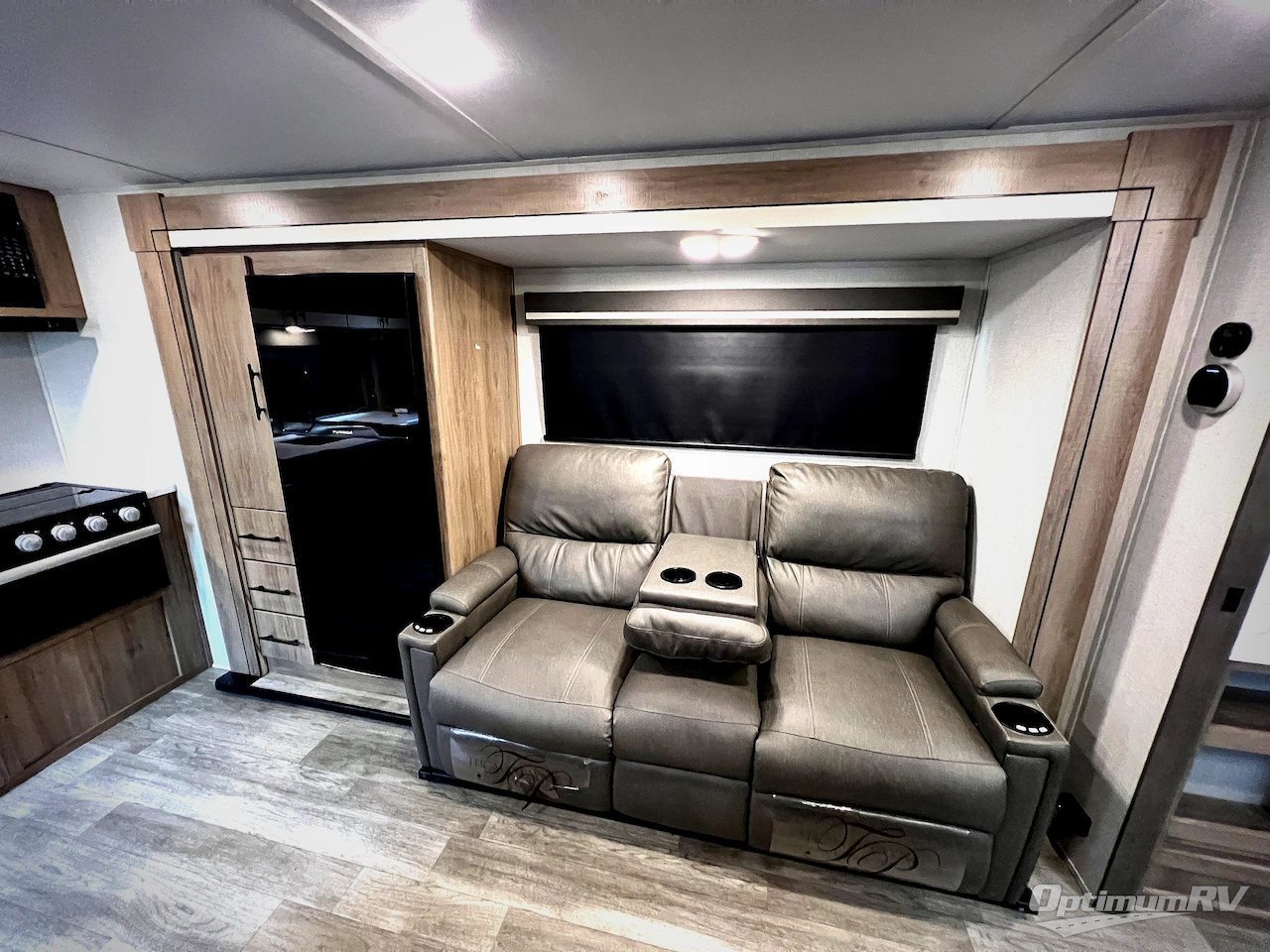 2023 Grand Design Imagine XLS 23LDE Photo 9