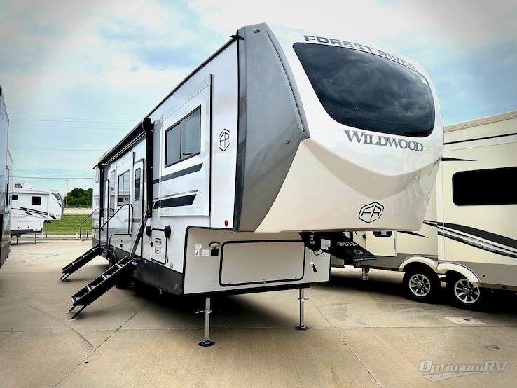 2026 Forest River Wildwood Heritage Glen 378FL RV Photo 1