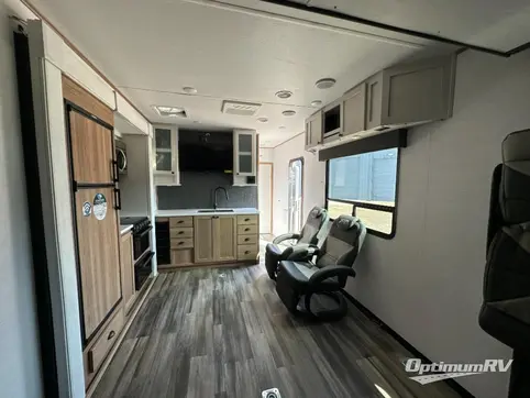 2023 Forest River XLR Hyper Lite 2815 RV Photo 4